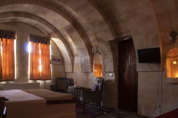 Cave Art Hotel