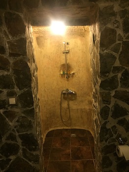 Cave Art Hotel