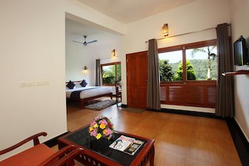 Arayal Resorts: A Unit Of Sharoy Resort, Wayanad