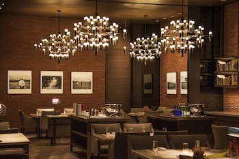 Eslite Hotel