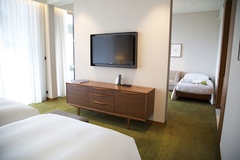 Eslite Hotel