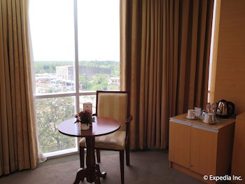Big 8 Corporate Hotel