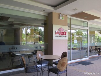 Big 8 Corporate Hotel