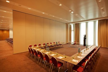 H4 Hotel Munchen Messe galeri fotoğrafı