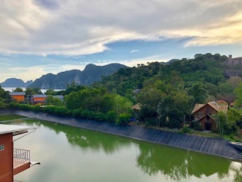Tapear Resort