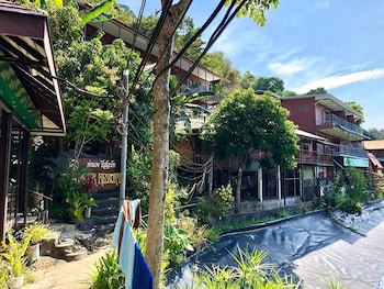 Tapear Resort