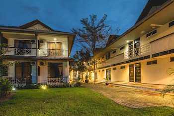 Alia Residence
