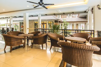 Alia Residence