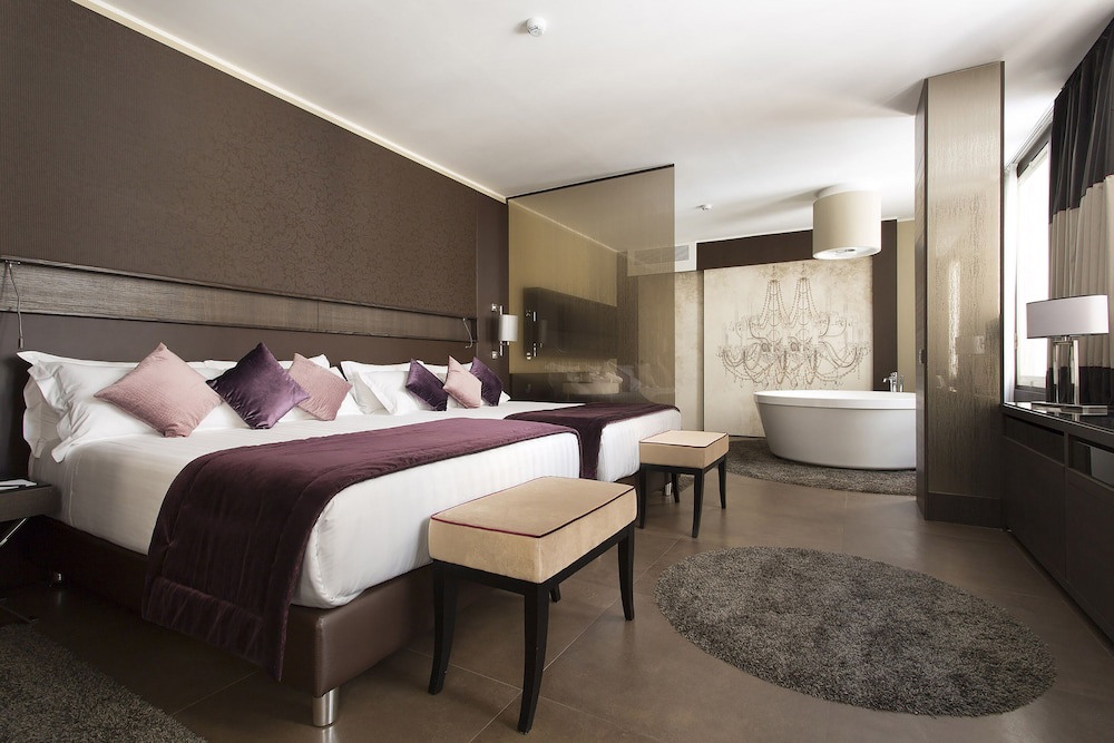 Rome Life Hotel