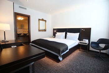 Schiller5 Hotel galeri fotoğrafı