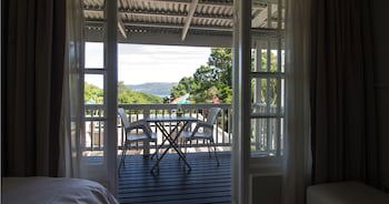 South Villa Guesthouse & Garden