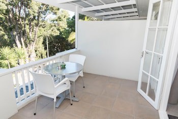 South Villa Guesthouse & Garden