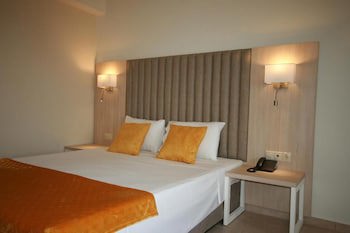 Aristoteles Holiday Resort & Spa galeri fotoğrafı