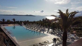 Aristoteles Holiday Resort & Spa galeri fotoğrafı