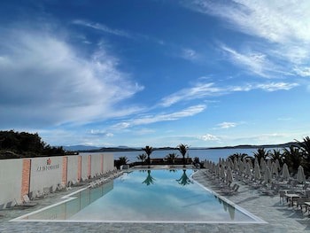 Aristoteles Holiday Resort & Spa galeri fotoğrafı