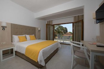 Aristoteles Holiday Resort & Spa galeri fotoğrafı