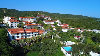 Aristoteles Holiday Resort & Spa