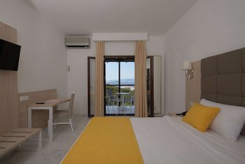 Aristoteles Holiday Resort & Spa galeri fotoğrafı