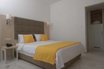 Aristoteles Holiday Resort & Spa galeri fotoğrafı