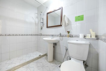 Airport Hotel
