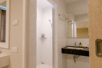 De Hug Hotel & Residence