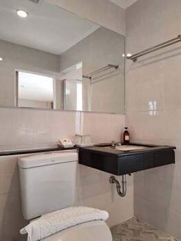 De Hug Hotel & Residence
