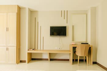 De Hug Hotel & Residence