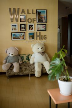 De Hug Hotel & Residence