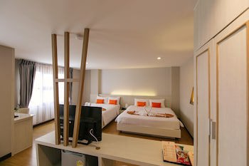 De Hug Hotel & Residence