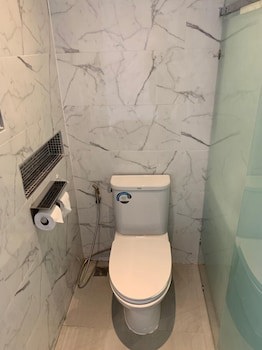 De Hug Hotel & Residence