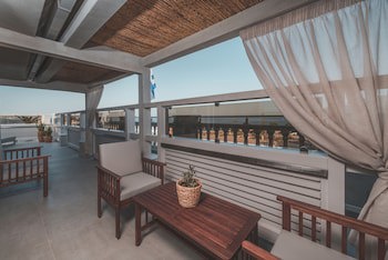 Phoenix Hotel