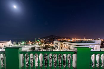 Phoenix Hotel