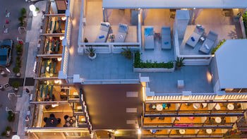 Phoenix Hotel
