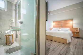 Phoenix Hotel