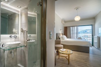 Phoenix Hotel