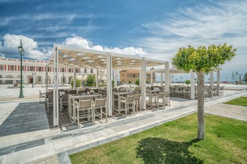 Phoenix Hotel
