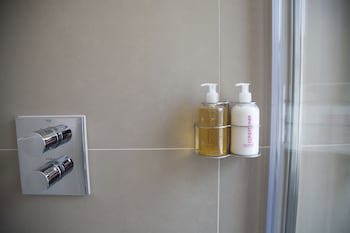 Chelsea Guest House