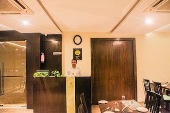 J Hotel