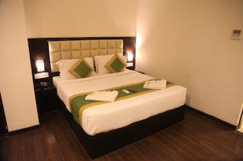 J Hotel
