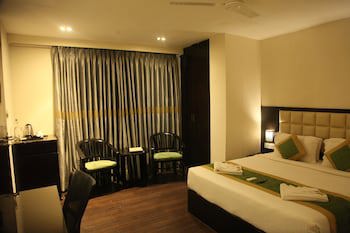 J Hotel