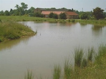 Glebe Farm Apartments