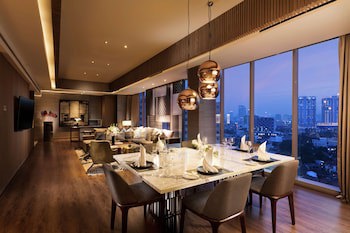 Doubletree By Hilton Jakarta - Diponegoro