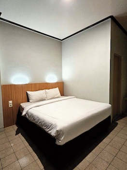 Airlangga Hotel