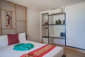 Phi Phi Nice Beach Resort
