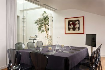 Palazzo Montemartini Rome, A Radisson Collection Hotel galeri fotoğrafı