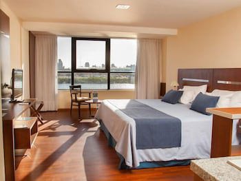 Hotel Puerto Amarras