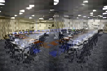 Holiday Inn Express Manisa - West, An Ihg Hotel