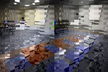 Holiday Inn Express Manisa - West, An Ihg Hotel