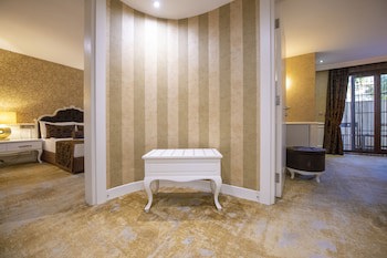 Han Deluxe Hotel galeri fotoğrafı