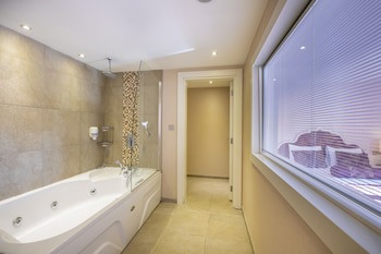 Han Deluxe Hotel galeri fotoğrafı